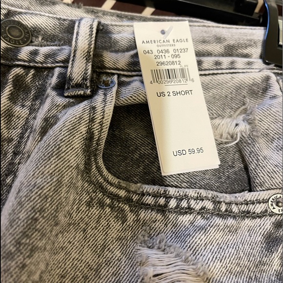 American Eagle Acid washed mom jeans - Picture 5 of 5